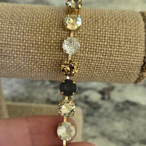 Elegant Gold and Gray 8mm Crystal Bracelet